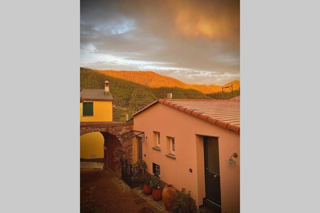 Casa Sara, Levanto, In Collina Ad Un Passo Dal Mare! Bagian luar foto